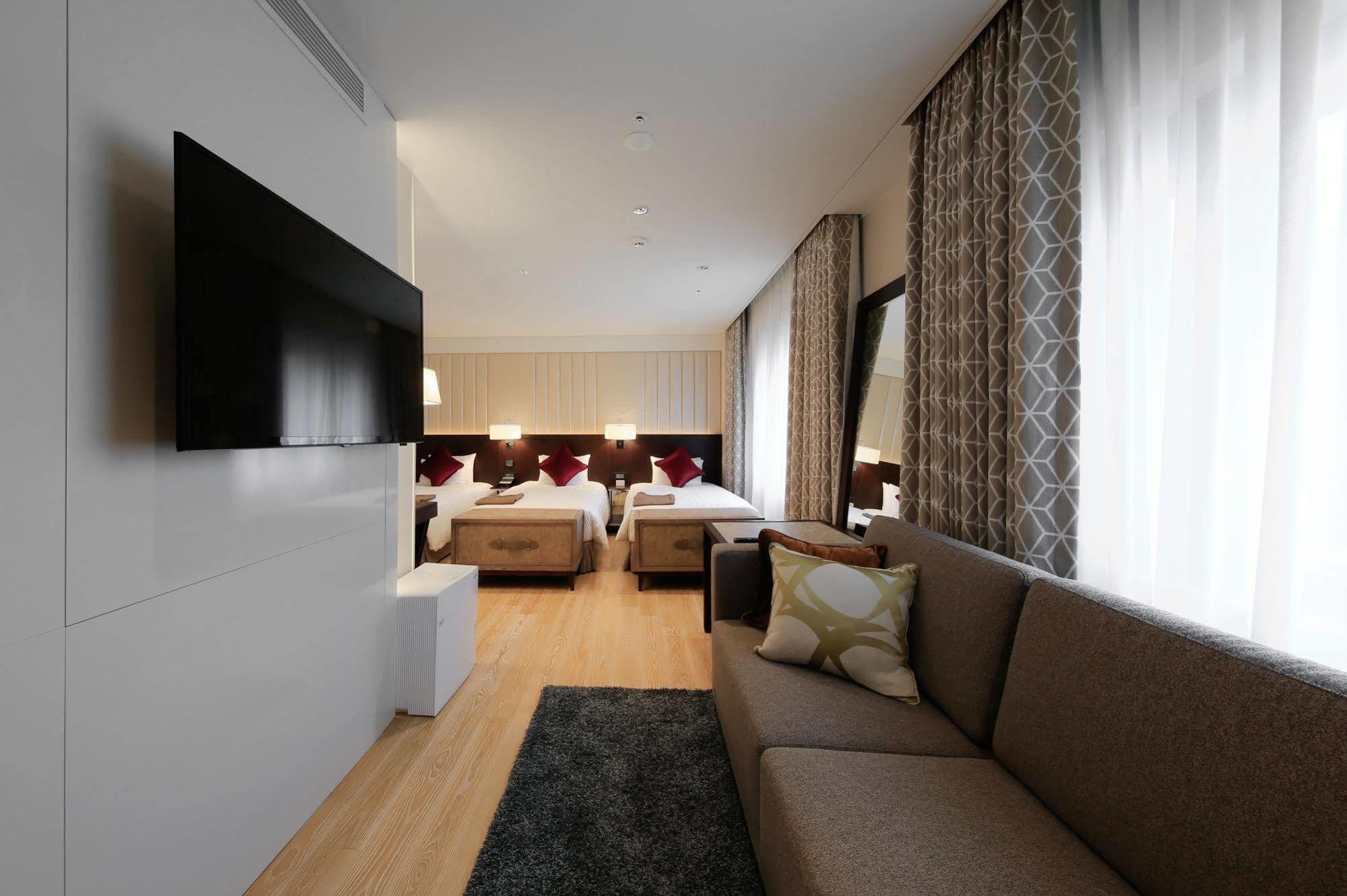 Solaria Nishitetsu Hotel Seoul Myeongdong Exterior foto